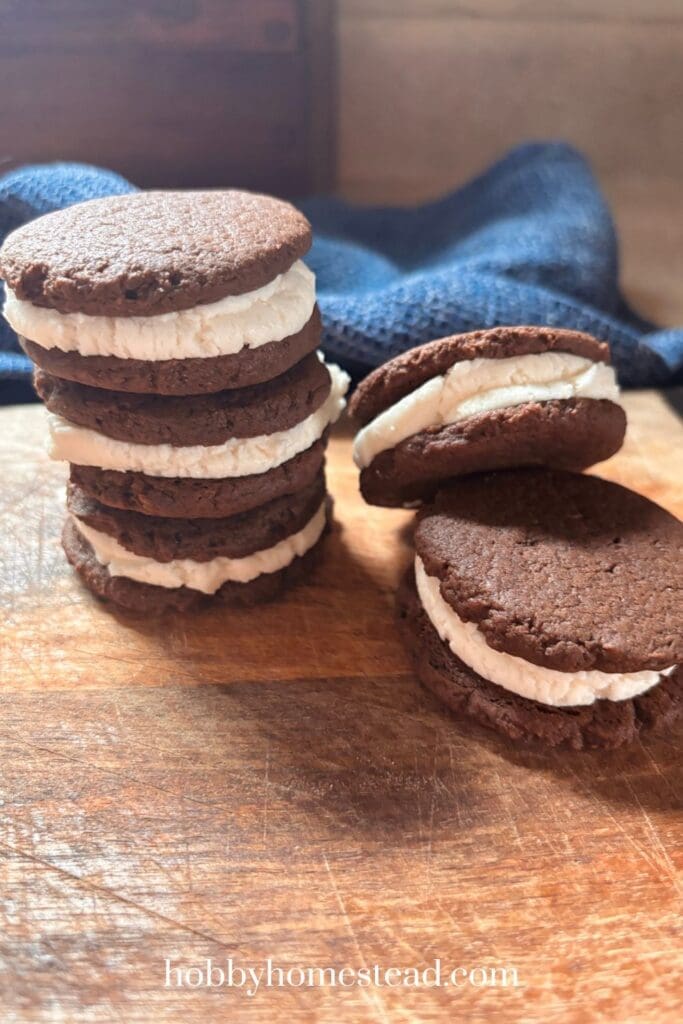 Stacked Sandwich Cookies with Vanilla Cream Filling